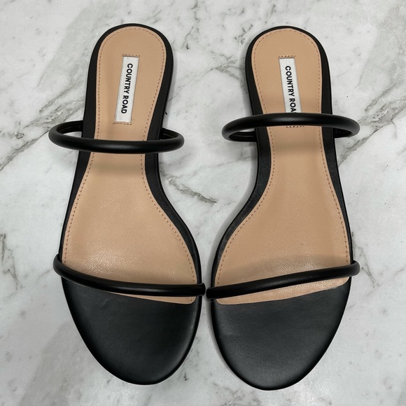 SOLD Country Road Black Leather Billie Sandals Shoes 36 - Picture 3 of 12